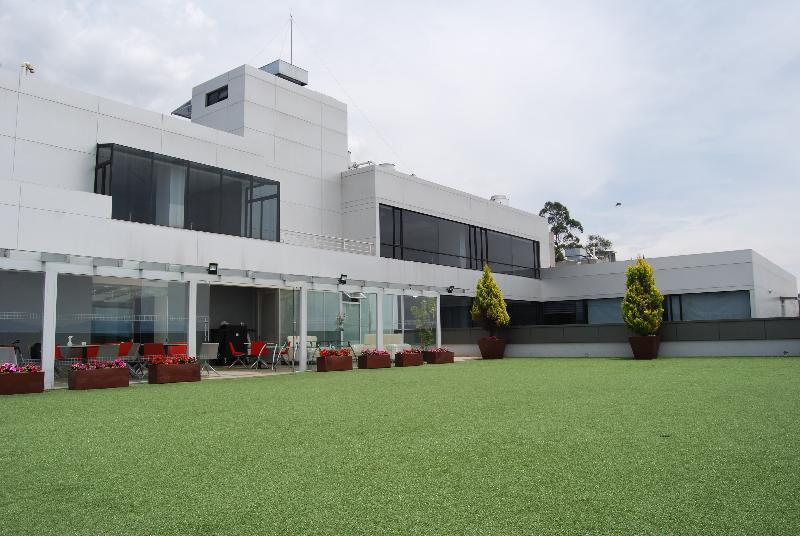 Citimed Hotel Quito Exterior photo